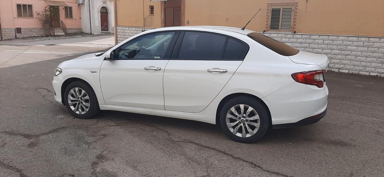 Fiat Tipo 1.4 5 porte Easy