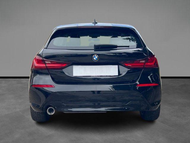 BMW 116 d 5p. Business Advantage