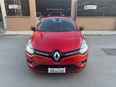 Renault Clio dCi 8V 90 CV 5 porte Moschino Intens
