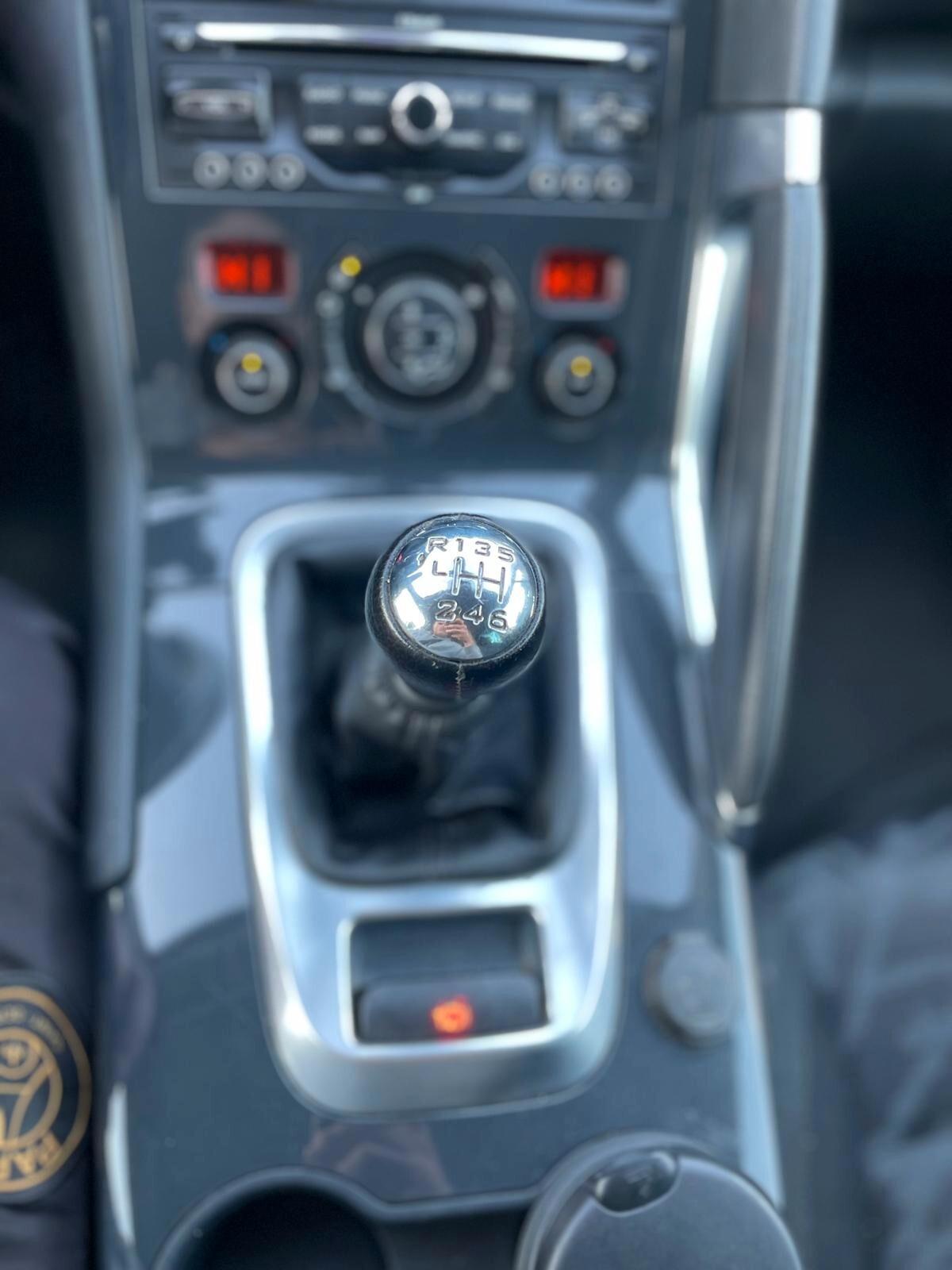 Peugeot 3008 1.6 HDi 110CV Premium