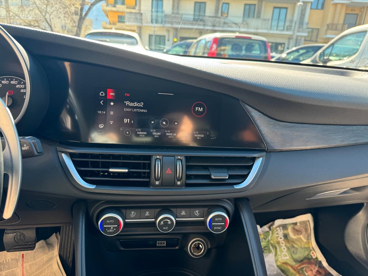 Alfa Romeo Giulia 2.2 Turbodiesel 160 CV AT8 Rosso Edizione