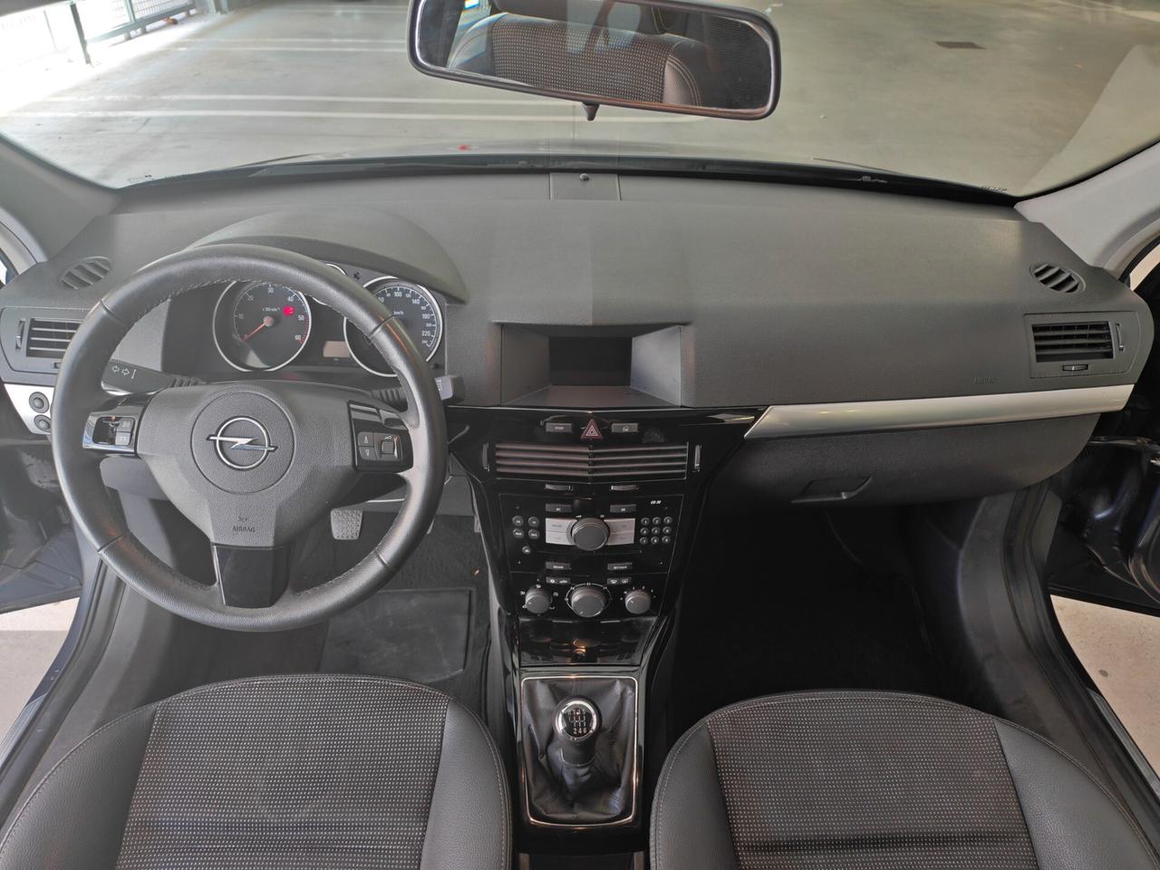 Opel Astra 1.9 DIESEL 120cv / 119.000km / Unipro