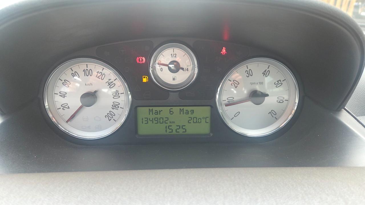 Lancia Ypsilon 1.2 Argento