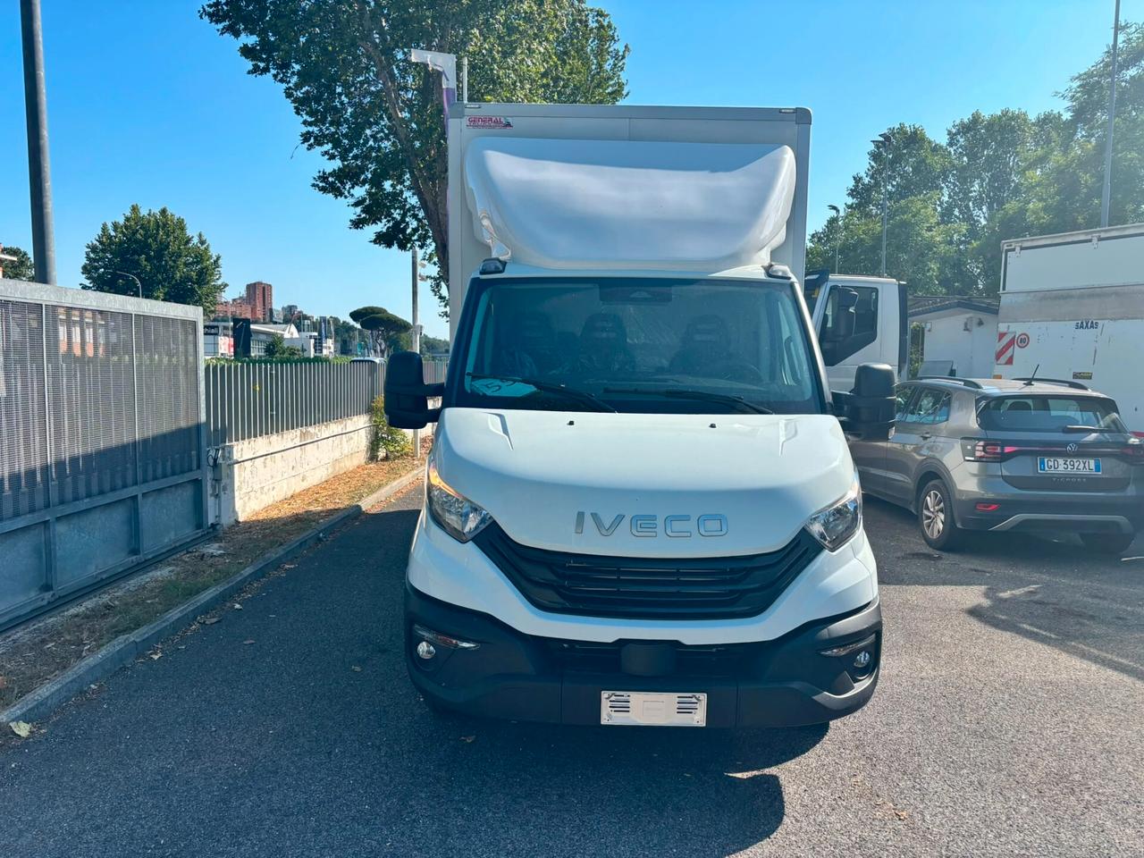 Iveco daily 35C180 Hi Matic furgone e sponda