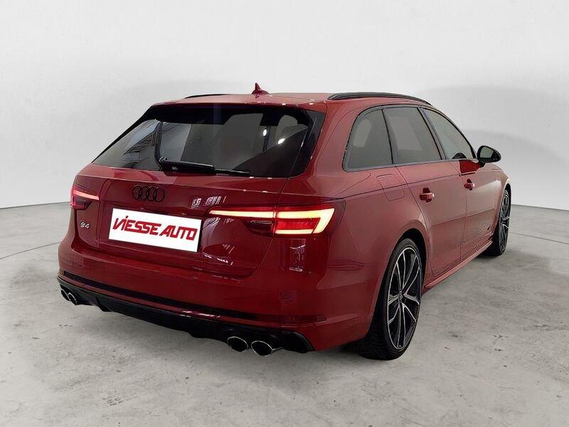 Audi A4 S4 3.0 TFSI quattro