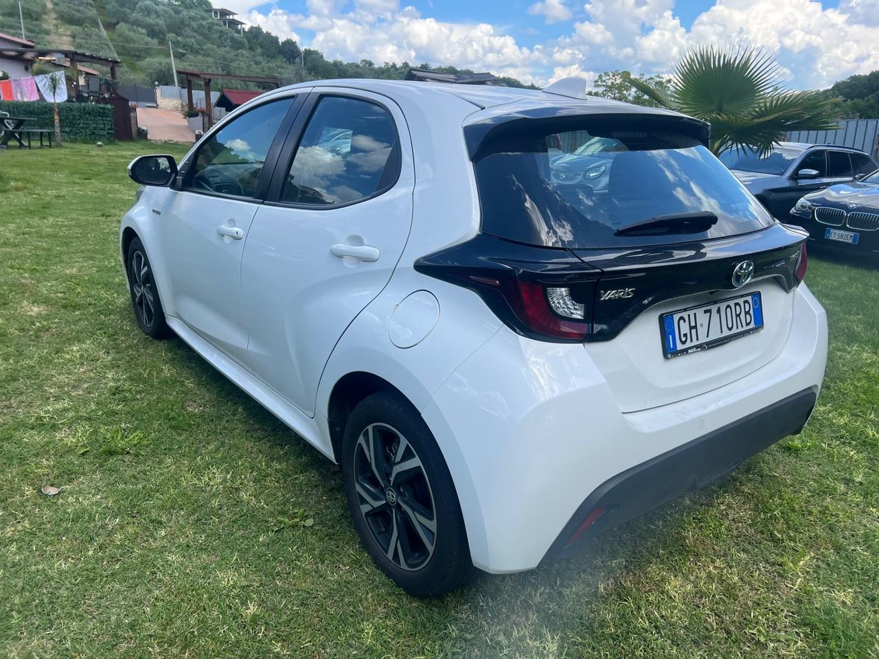 Toyota Yaris 1.5 Hybrid 5 porte Lounge