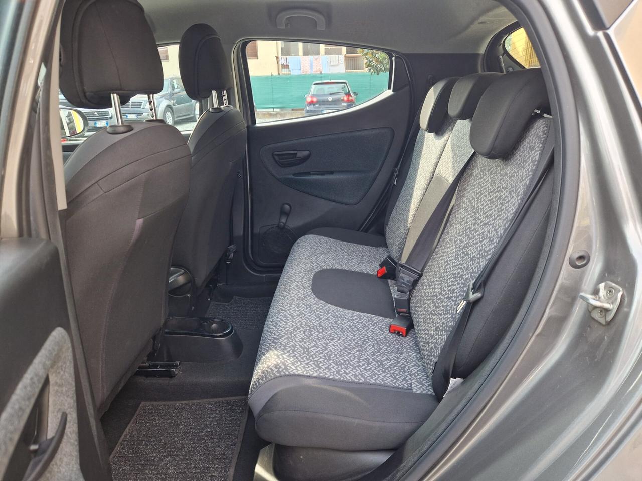 Lancia Ypsilon Ecochic 1.2 69 CV 5 porte euro6
