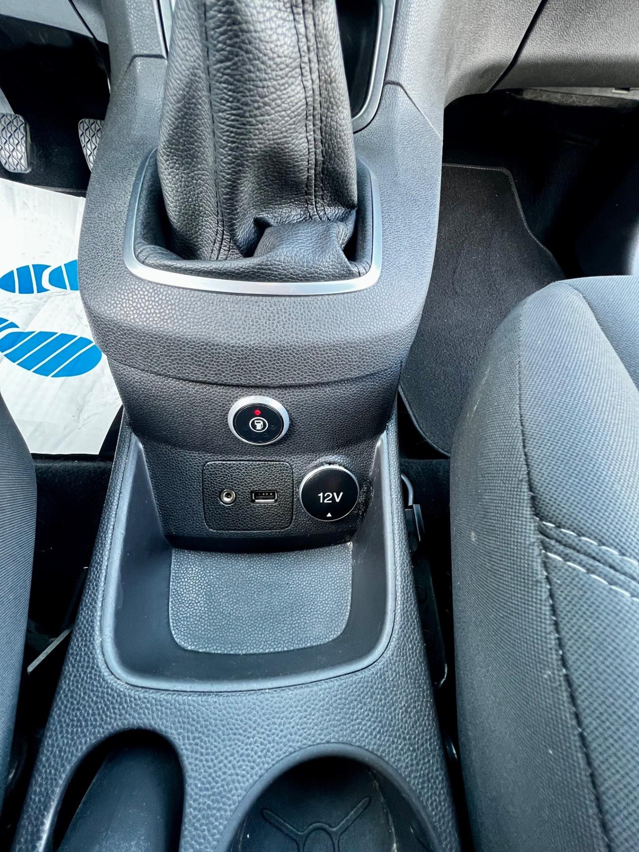 Ford Fiesta 1.4 5 porte Bz.- GPL Business