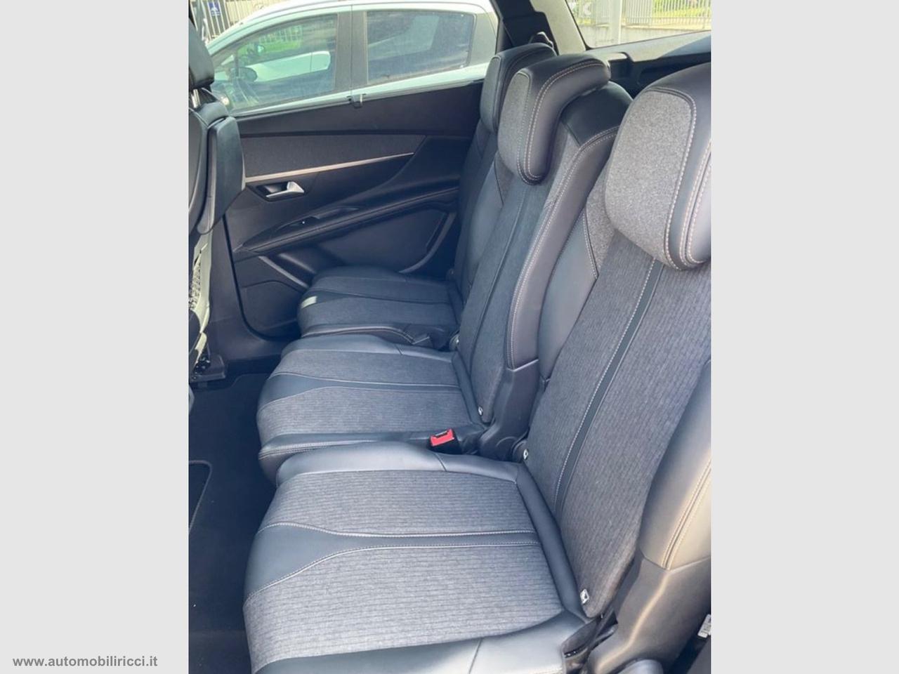 PEUGEOT 5008 BlueHDi 130 S&S EAT8 GT Line 7 POSTI