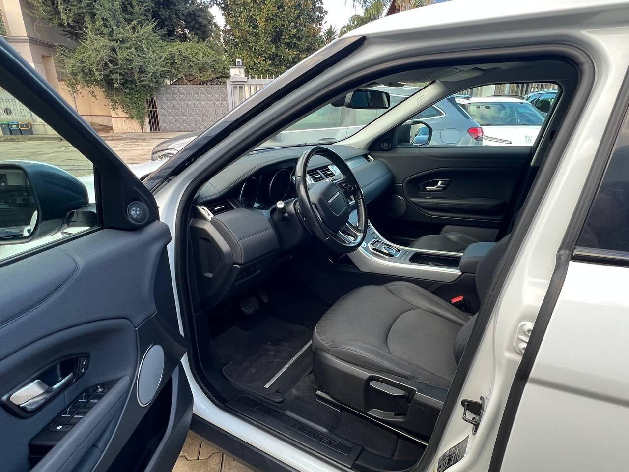 Range Rover Evoque 2.0 TD4 150CV HSE Dynamic