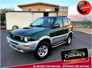 NISSAN - Terrano II - 2.7 Tdi 125CV 3 porte SE GANCIO TRAINO
