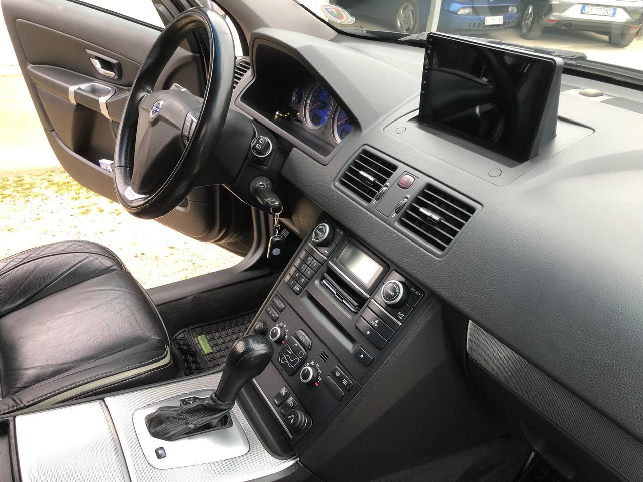 XC 90 2.4 D5 R-DESIGN - GANCIO TRAINO