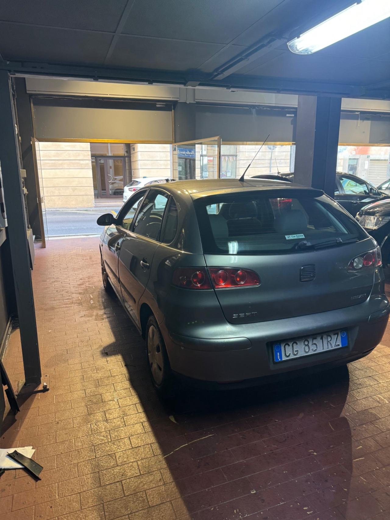 Seat Ibiza 1.4 16V 5p. Signo