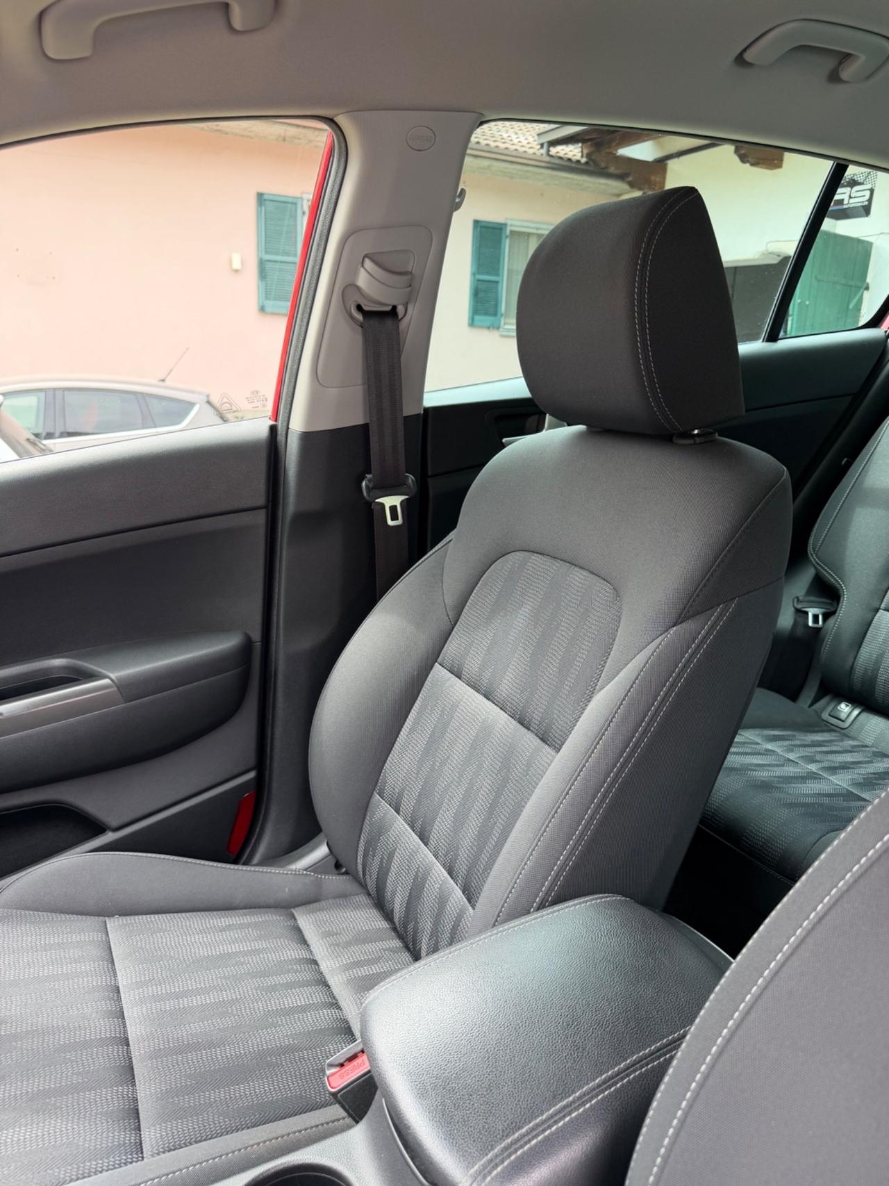 Kia SPORTAGE CRDI ACTIVE KMCERT UNICOPR