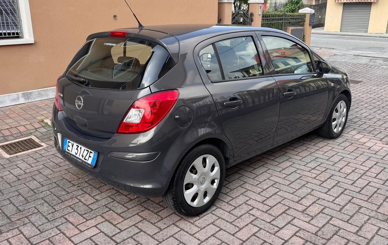 Opel Corsa 1.2 Benzina - GPL Ok Neopatentati