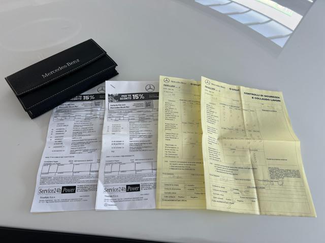 MERCEDES-BENZ CLA 200 d Automatic Shooting Brake Premium Black Pack