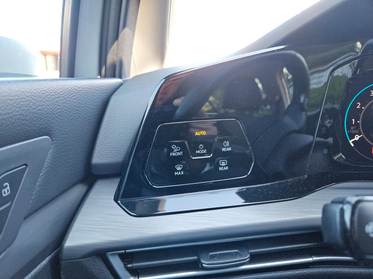 Volkswagen Golf 1.5 eTSI 130 CV EVO ACT DSG Style