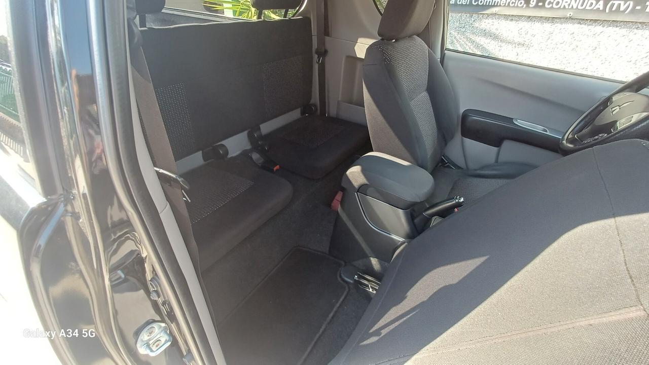 Mitsubishi L200 2.5 DI-D/136CV Double Cab Invite
