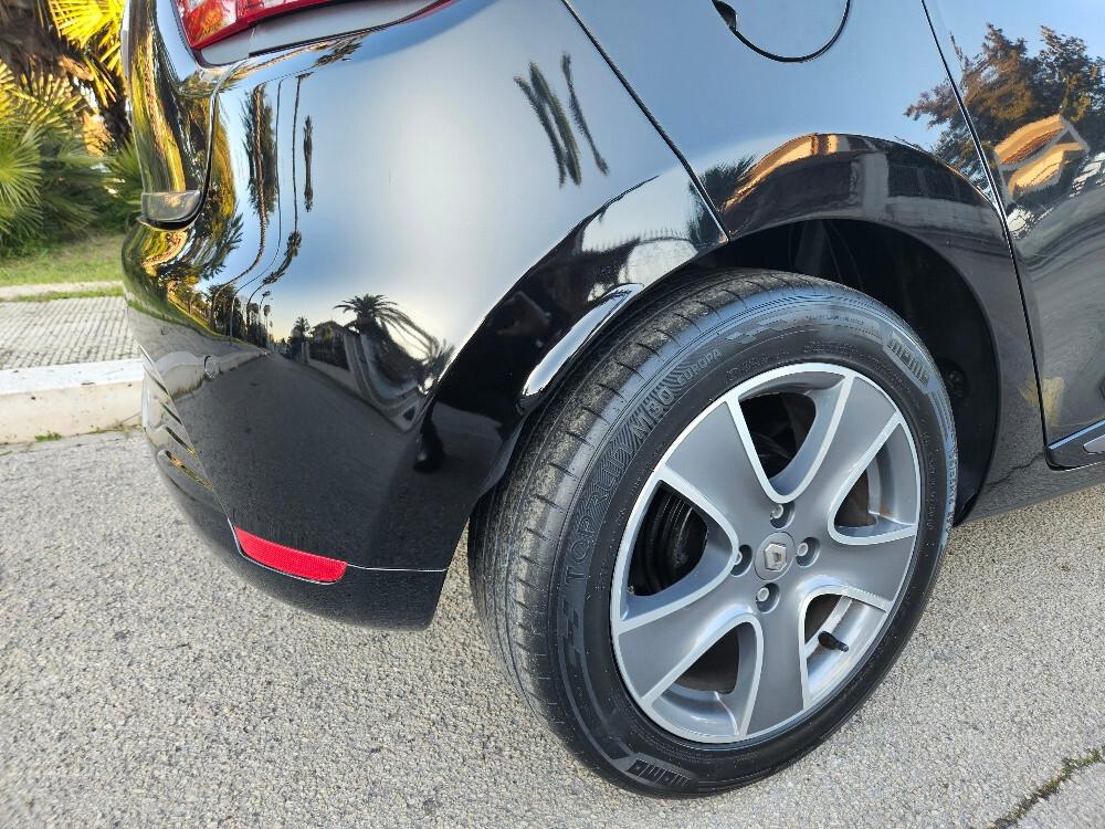 Renault Clio 1.5 dCi 8V 90CV 5P" Costume National"