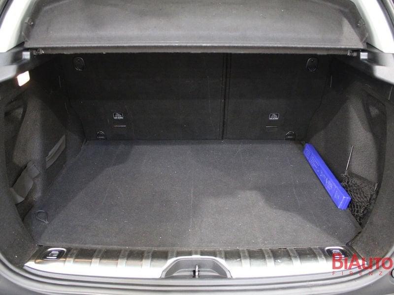 Peugeot 2008 BlueHDi 100 Allure