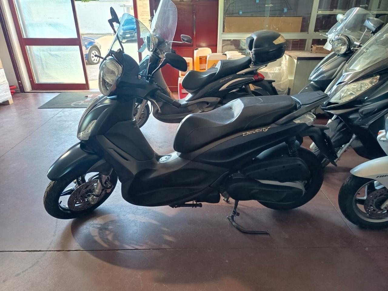 Piaggio Beverly 350