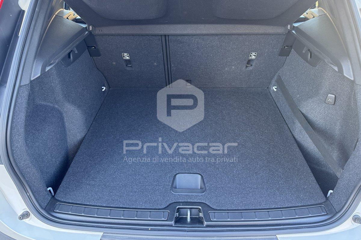 VOLVO XC40 D3 Geartronic Momentum