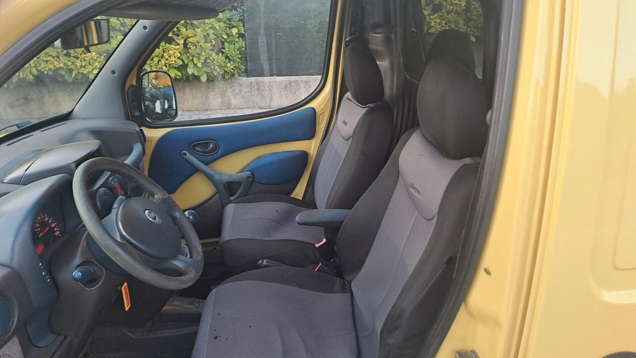 Fiat Doblo 1.9 d TETTO ALTO E DOPPIA PORTA LATERALE