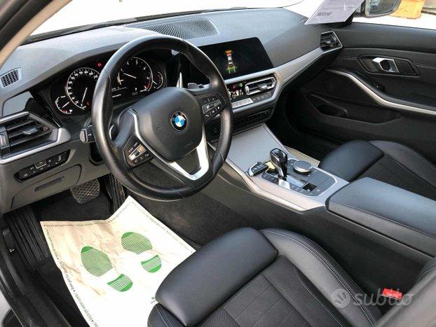 BMW 320 d Luxury Auto