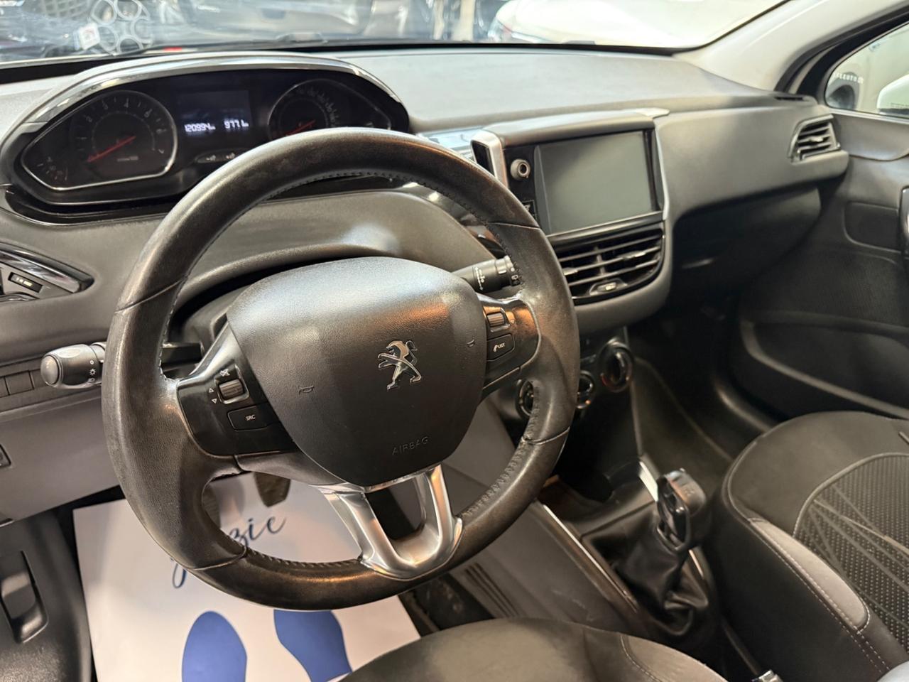 Peugeot 208 1.2 VTi 82 CV 5 porte Access Ok Neopatentati