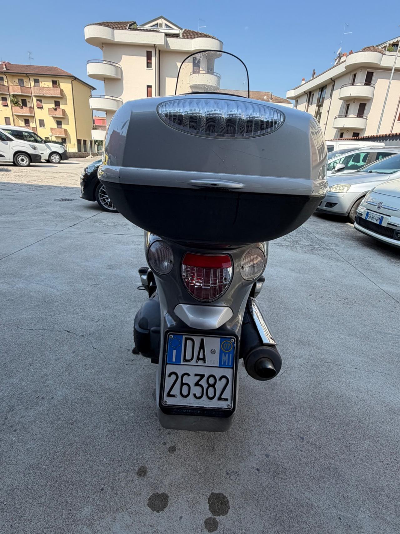 Scarabeo 500