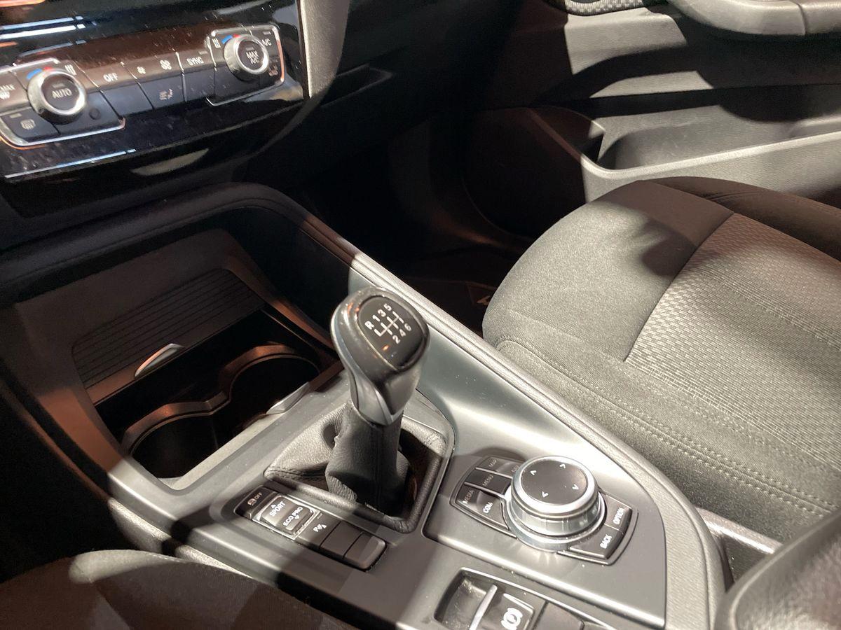 BMW X1 F48 - X1 sdrive18d Advantage my18