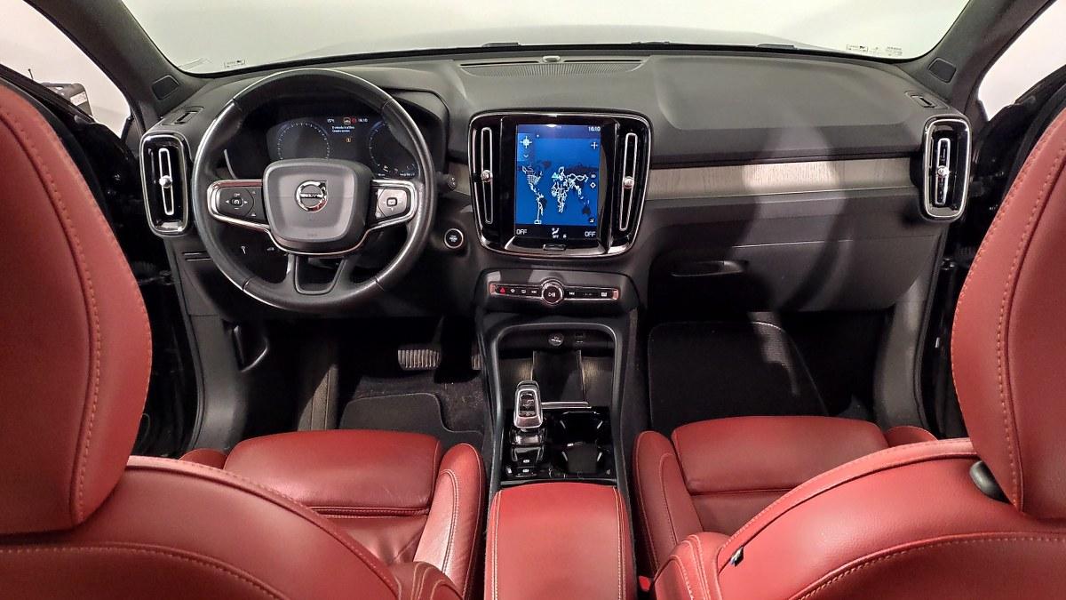 VOLVO Xc40 D3 Awd Geartronic Inscription N-1