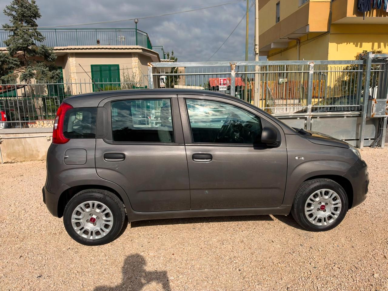 FIAT PANDA 1.2cc 69cv Gpl casa madre