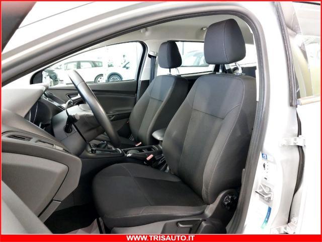 FORD Focus SW 1.5 TDCI Business (NAVI)