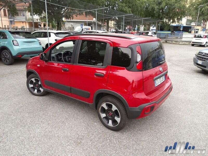 FIAT Panda MY24 70cv Hybrid CROSS