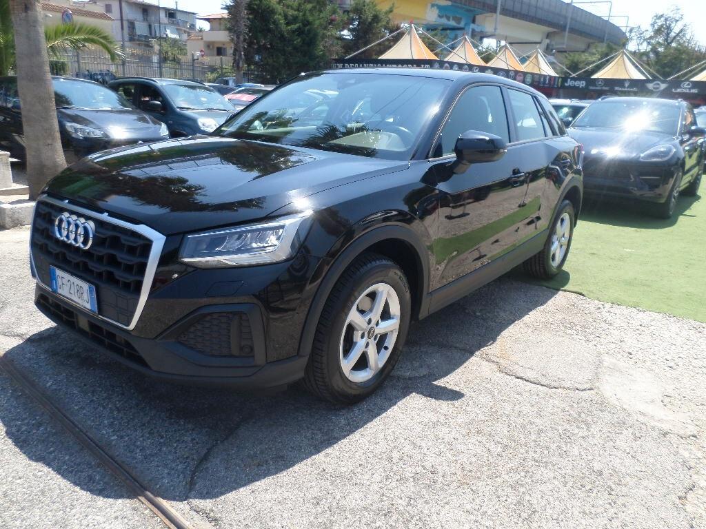 Audi Q2 35 TFSI S tronic Business