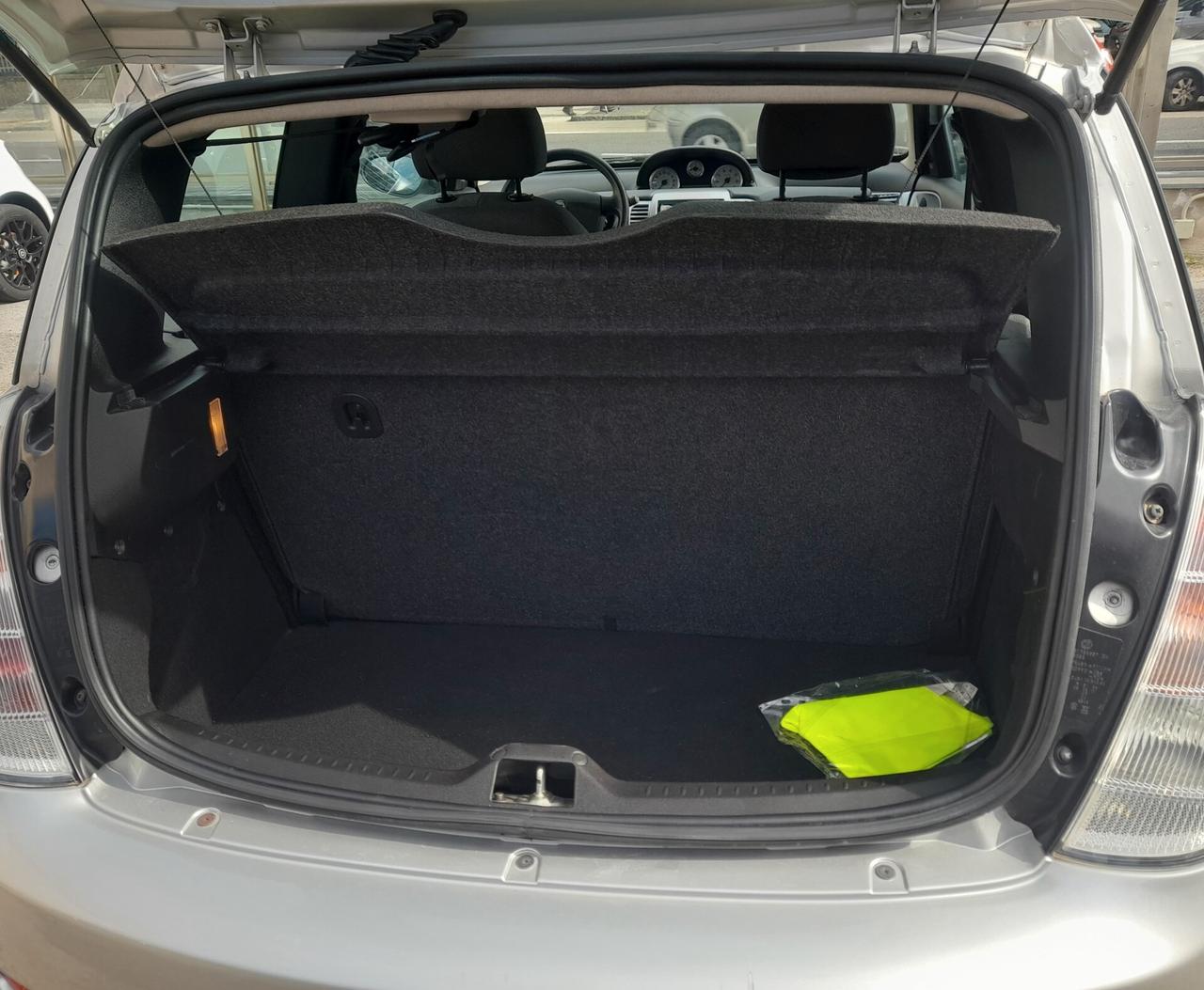 Lancia Ypsilon 1.2 Argento