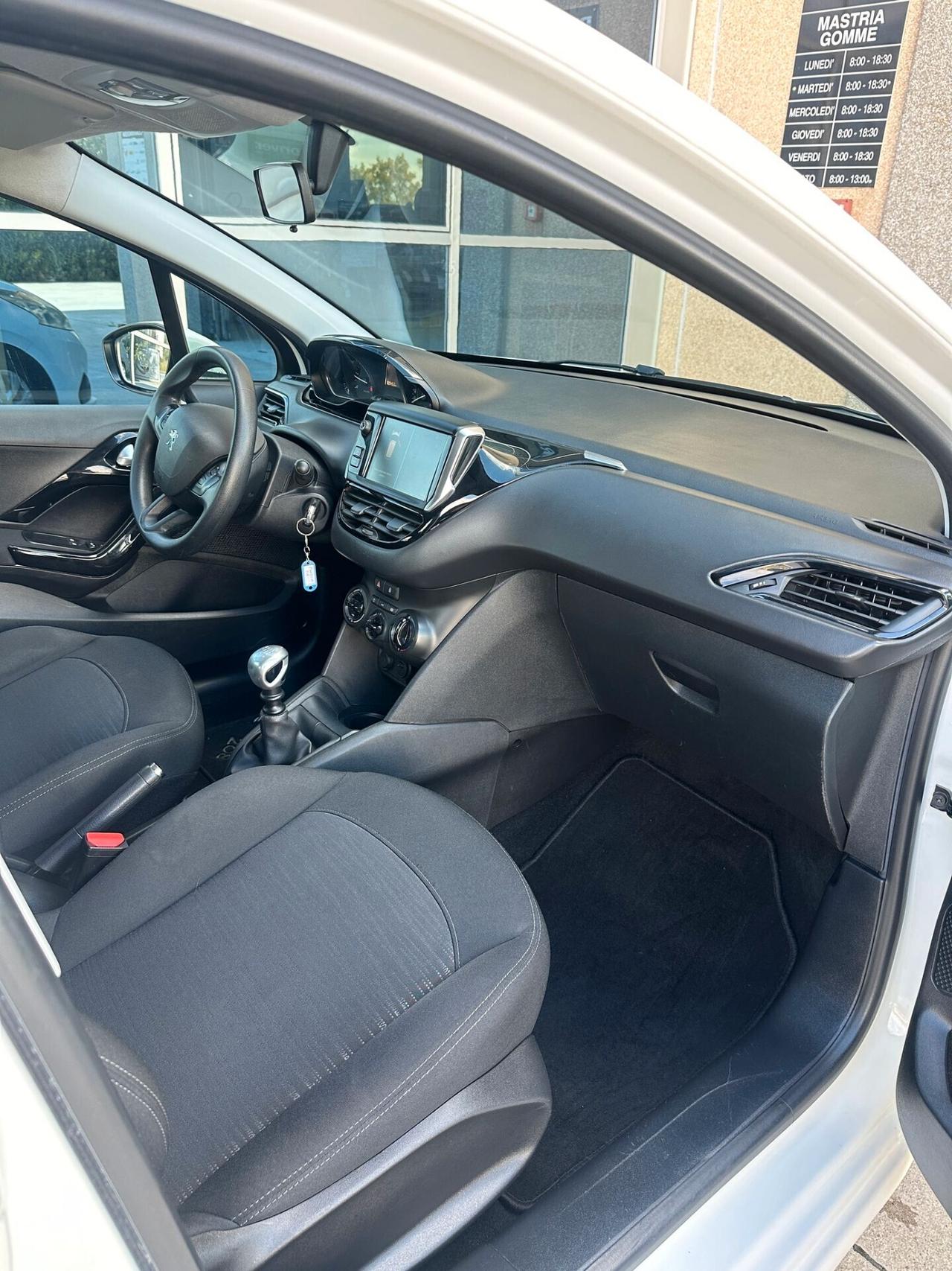 Peugeot 208 BlueHDi 100 S&S 5 porte Van Active