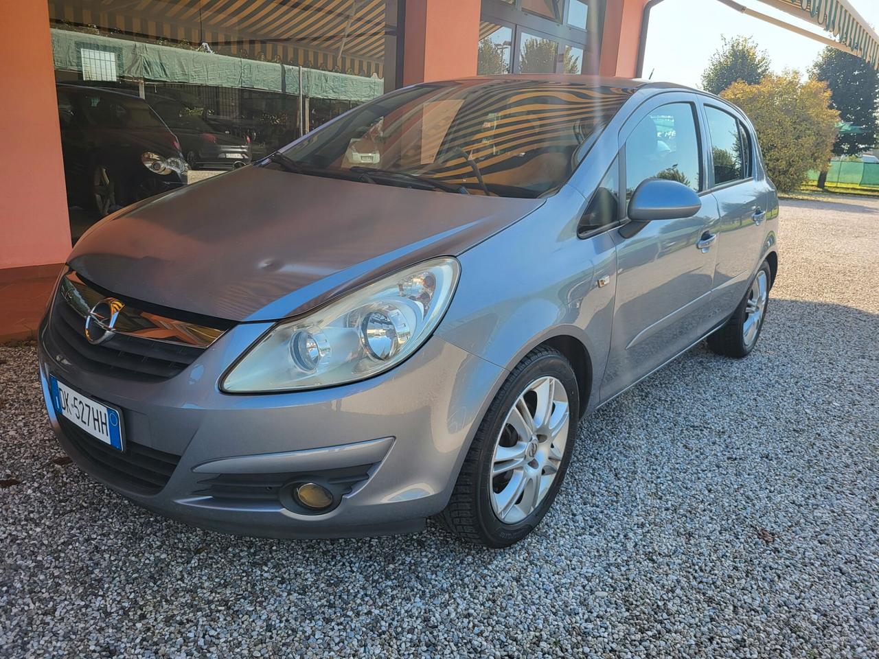 Opel Corsa 1.2 5 porte Enjoy valida x neopatentati