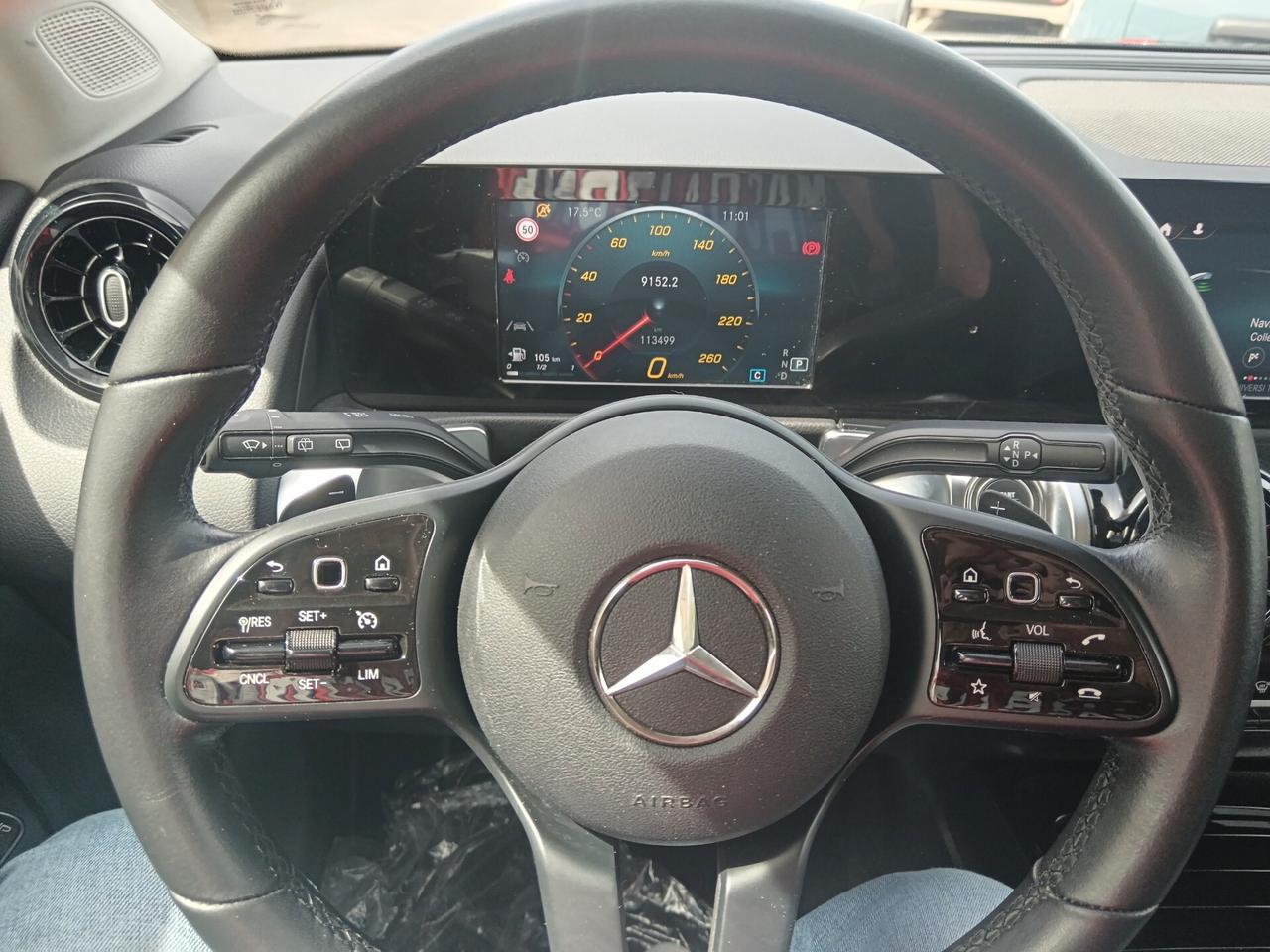 Mercedes-benz GLB 180 d Automatic Business