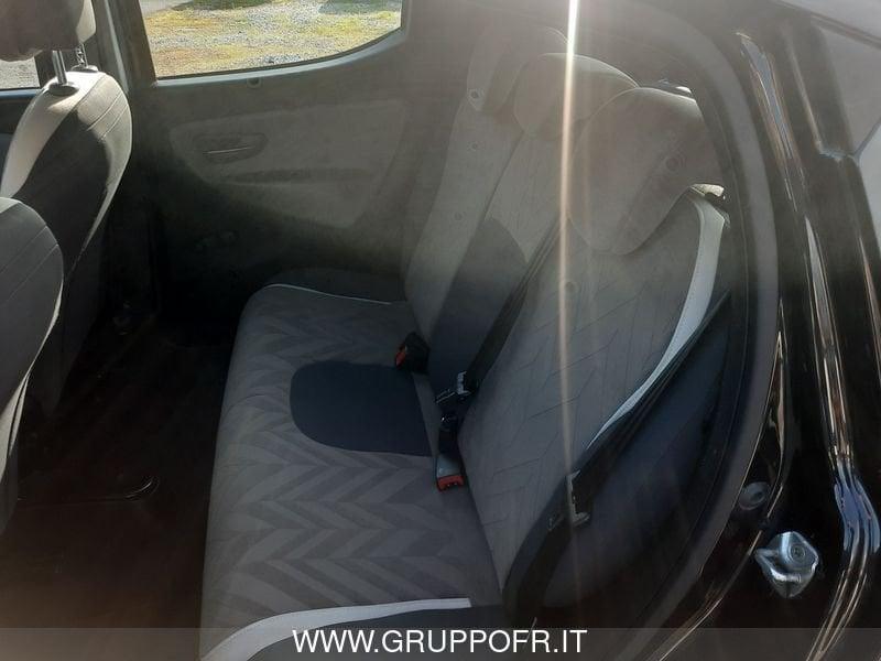 Lancia Ypsilon 1.2 69 CV 5 porte Gold