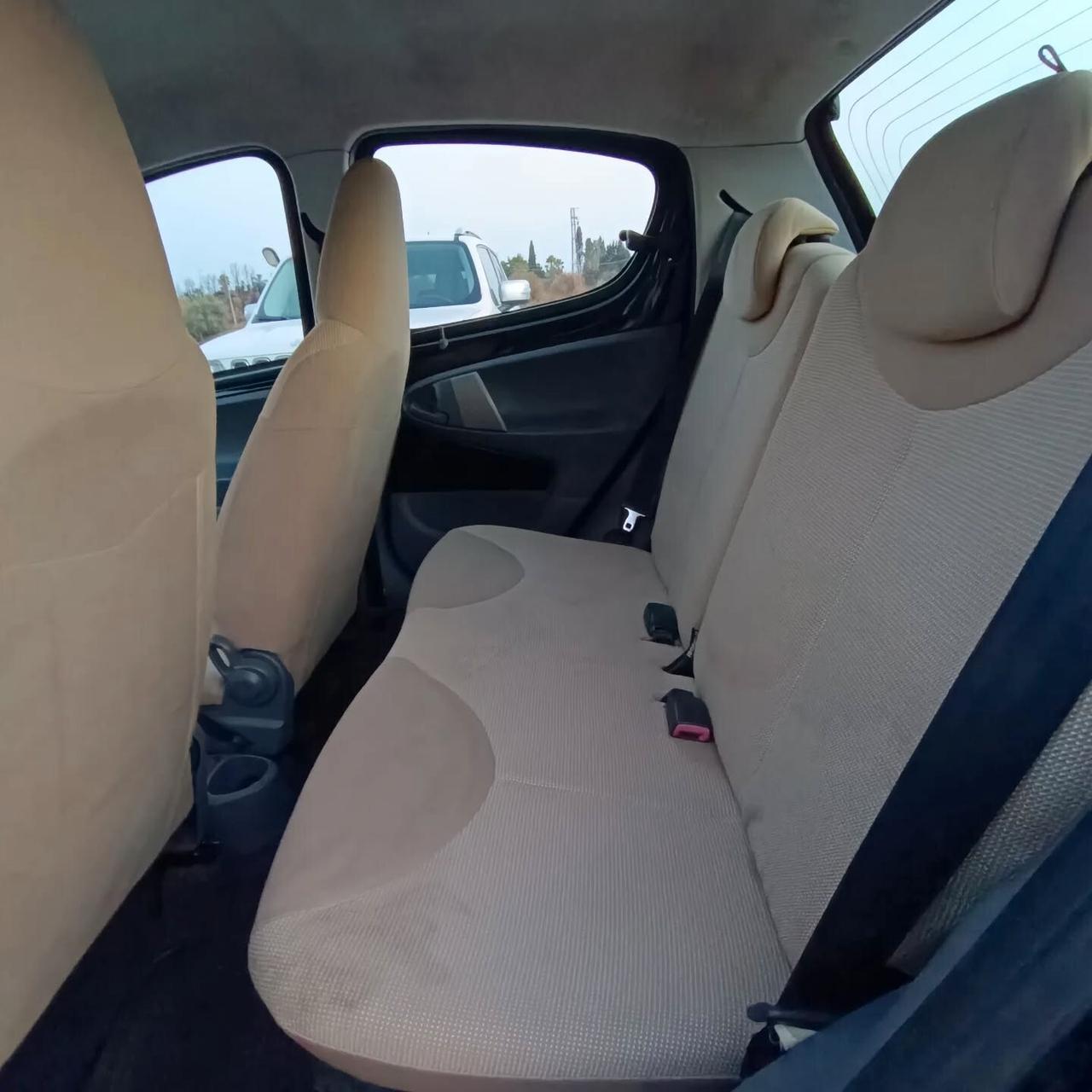 Peugeot 107 1.4 HDi VISTA E PIACIUTA