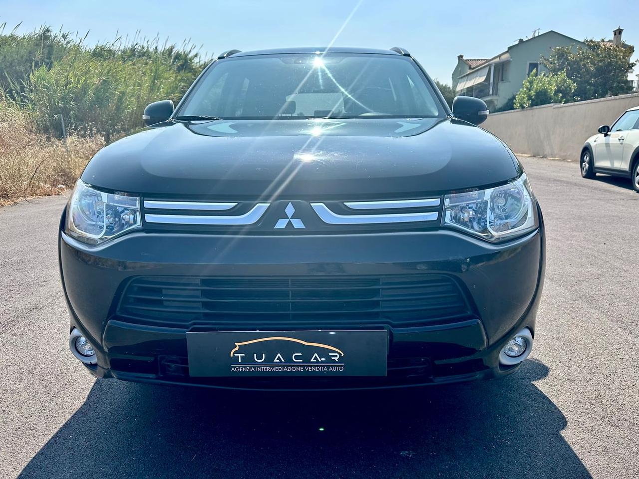 Mitsubishi Outlander 2.2 DI-D Clear Tec Intense #5766