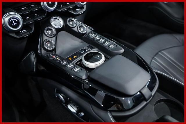 ASTON MARTIN Vantage Roadster