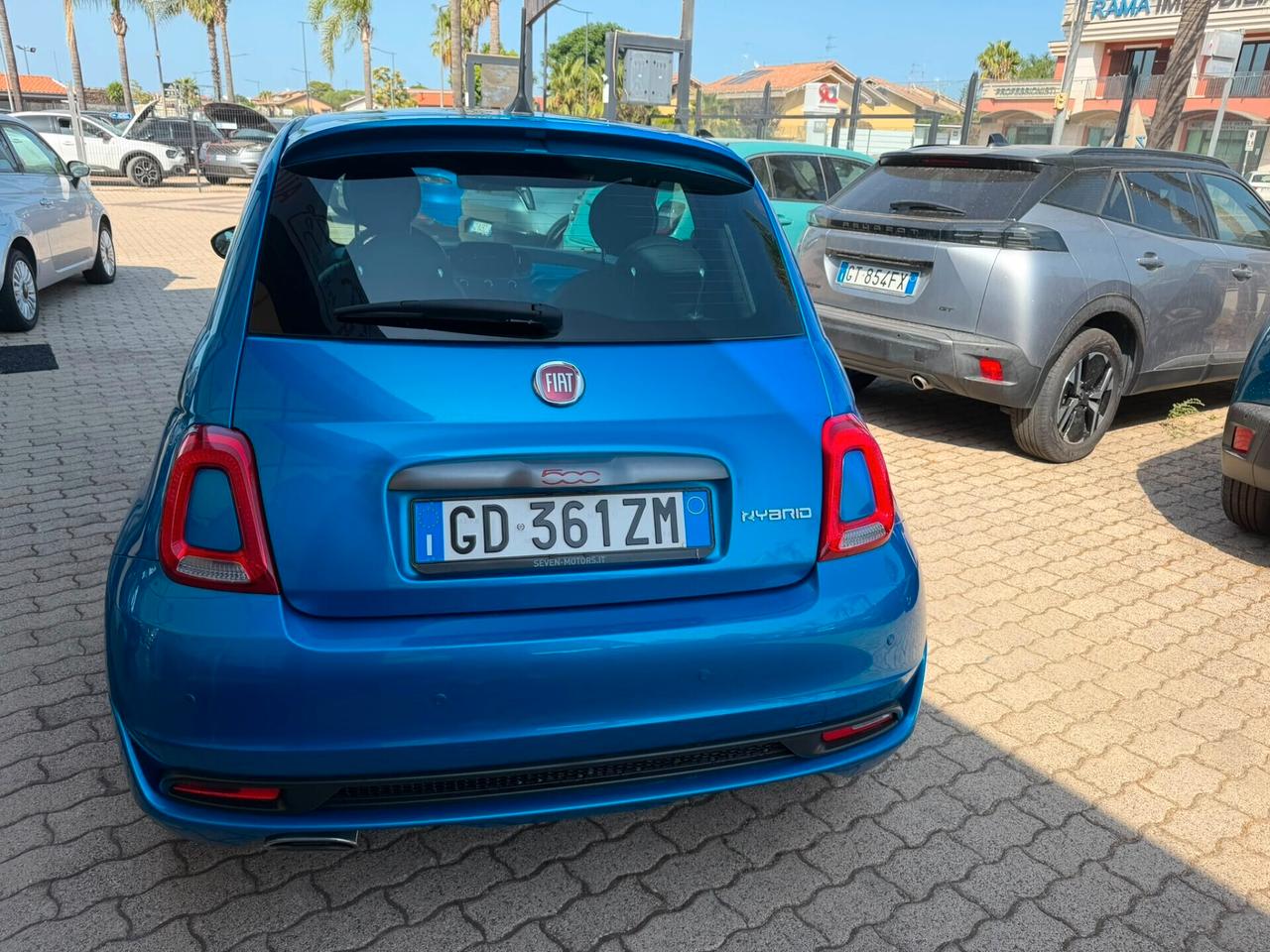 Fiat 500 1.0 Hybrid Launch Edition