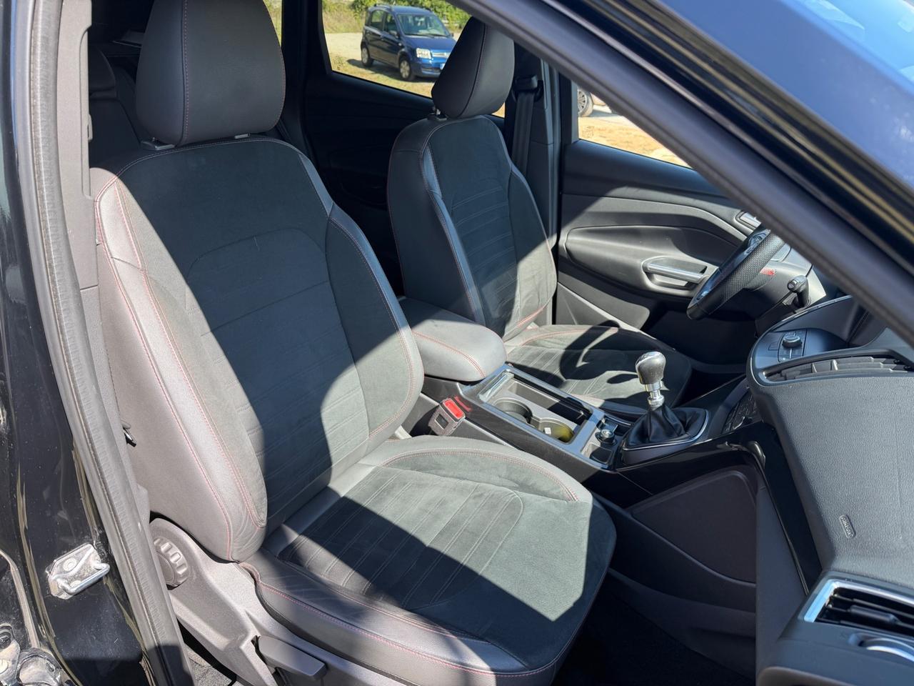 Ford Kuga 1.5TDCI 120CV S&S 2WD ST-Line-2019