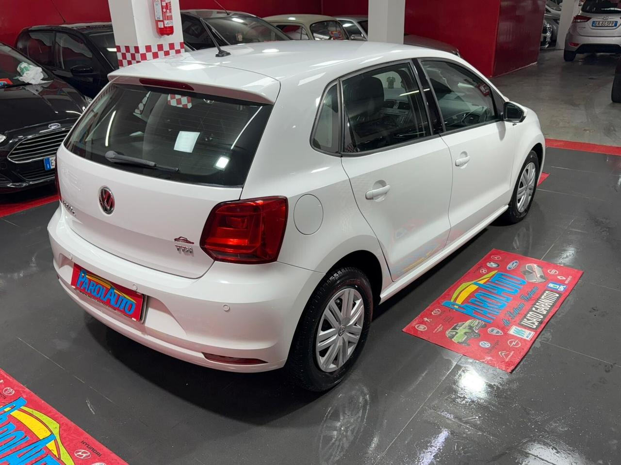 Volkswagen Polo 1.4 TDI 75cv Fresh - 2015
