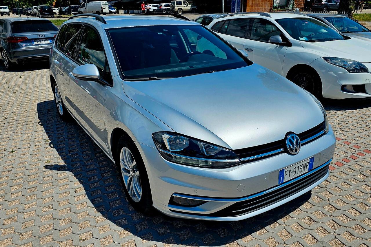 Volkswagen Golf 2.0 TDI DSG BlueMotion Technology