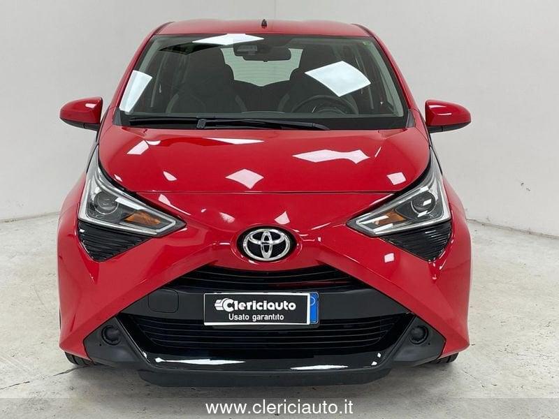 Toyota Aygo Connect 1.0 VVT-i 72 CV 5 porte x-play