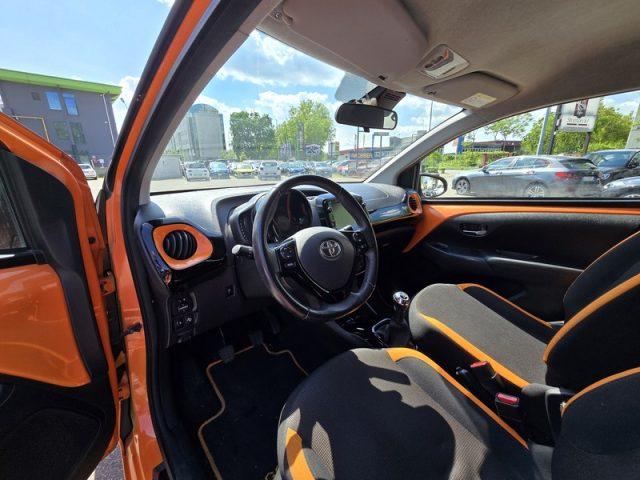 TOYOTA Aygo 1.0 VVT-i x-wave orange NEOPATENTATI PERMUTE